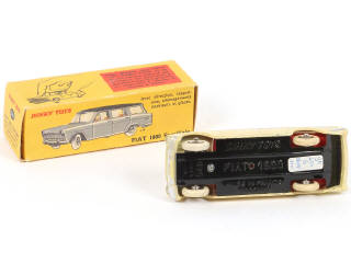 Lot 249 - DINKY TOYS (FRANCE) (1)