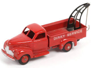 Lot 241 - DINKY TOYS (FRANCE) (1)