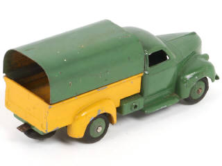 Lot 240 - DINKY TOYS (FRANCE) (1)
