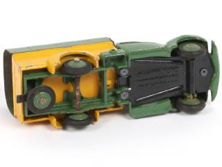 Lot 240 - DINKY TOYS (FRANCE) (1)