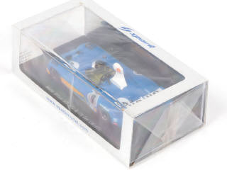 Lot 82 - SPARK (MACAU) (1)