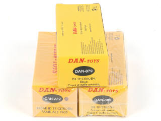 Lot 155 - DAN-TOYS (FRANCE) (3)