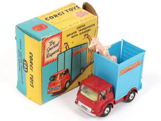 Lot 189 - CORGI TOYS (GB) (1)