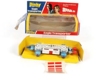 Lot 303 - DINKY TOYS (GB) (1)
