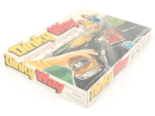 Lot 292 - DINKY TOYS (GB) (1)