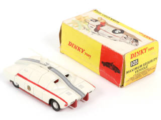 Lot 287 - DINKY TOYS (GB) (1)