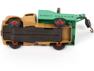Lot 307 - DINKY TOYS (GB) (1)