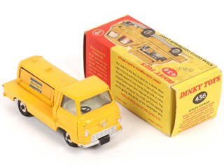 Lot 308 - DINKY TOYS (GB) (1)