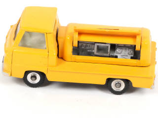 Lot 308 - DINKY TOYS (GB) (1)