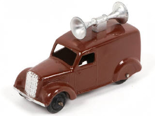 Lot 298 - DINKY TOYS (GB) (1)