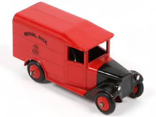 Lot 295 - DINKY TOYS (GB) (1)