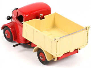 Lot 306 - DINKY TOYS (GB) (1)