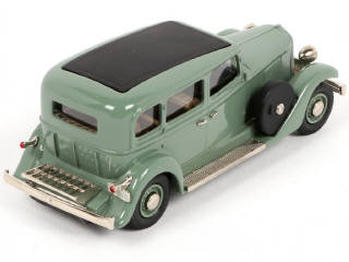 Lot 135 - BROOKLIN MODELS (GB) (1)