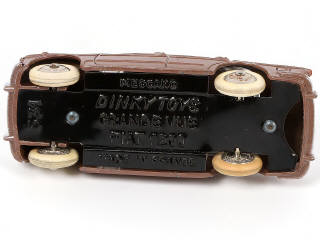 Lot 276 - DINKY TOYS (FRANCE) (1)