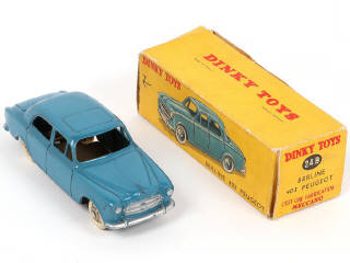 Lot 271 - DINKY TOYS (FRANCE) (1)