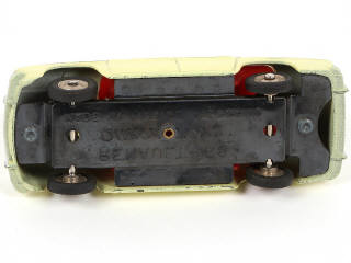 Lot 274 - DINKY TOYS (FRANCE) (1)