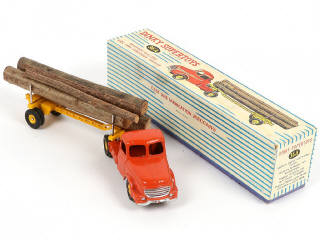 Lot 272 - DINKY TOYS (FRANCE) (1)