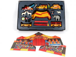 Lot 186 - CORGI TOYS (GB) (1)