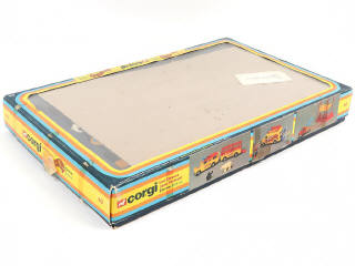 Lot 186 - CORGI TOYS (GB) (1)