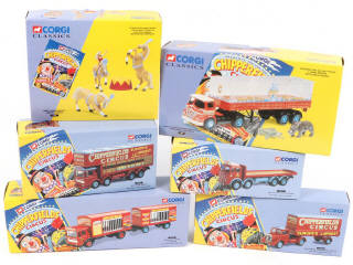 Lot 204 - CORGI TOYS (GB) (6)