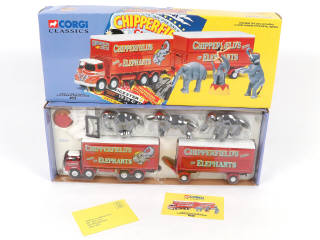 Lot 202 - CORGI TOYS (GB) (3)