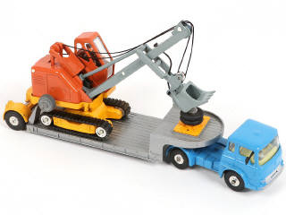 Lot 198 - CORGI TOYS (GB) (1)