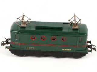 Lot 34 - HORNBY 'O' (FRANCE) (1)