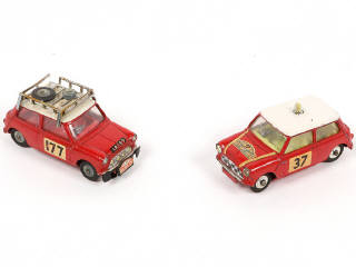 Lot 200 - CORGI TOYS (GB) (2)