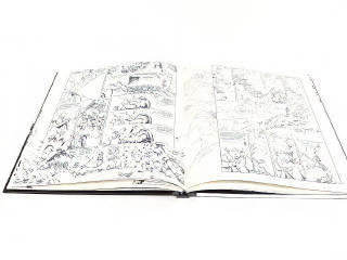 Lot 5 - EDITIONS BLACK AND WHITE (BELGIQUE) (1)