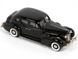 Lot 132 - BROOKLIN MODELS (GB) (1)