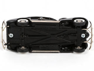 Lot 132 - BROOKLIN MODELS (GB) (1)