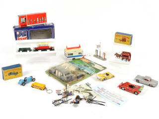 Lot 39 - DIVERS (20)