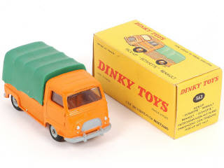 Lot 298 - DINKY TOYS (FRANCE) (1)
