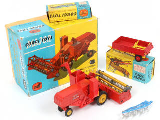 Lot 106 - CORGI TOYS (GB) (3)