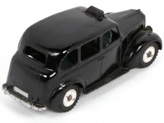 Lot 221 - DINKY TOYS (GB) (1)