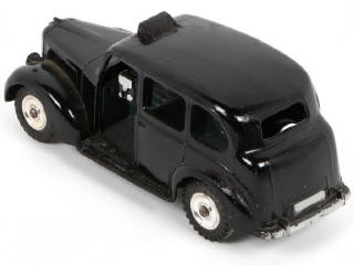 Lot 221 - DINKY TOYS (GB) (1)