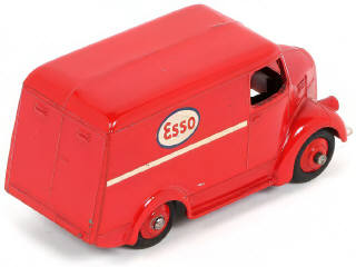 Lot 228 - DINKY TOYS (GB) (1)