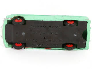 Lot 206 - DINKY TOYS (GB) (1)