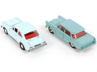 Lot 260 - DINKY TOYS (GB) (2)