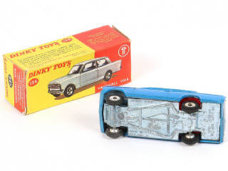 Lot 207 - DINKY TOYS (GB) (1)