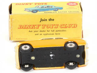 Lot 216 - DINKY TOYS (GB) (1)