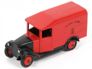Lot 199 - DINKY TOYS (GB) (1)