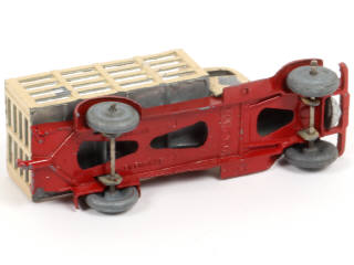 Lot 241 - DINKY TOYS (FRANCE) (1)