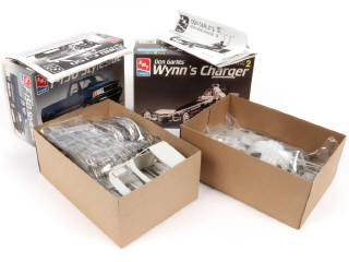 Lot 24 - AMT (USA) (4)