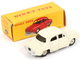 Lot 229 - DINKY TOYS (FRANCE) (1)
