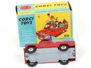 Lot 270 - CORGI TOYS (GB) (1)