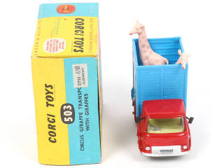 Lot 271 - CORGI TOYS (GB) (1)