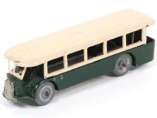 Lot 417 - DINKY TOYS (FRANCE) (1)