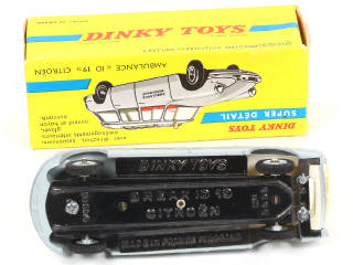 Lot 433 - DINKY TOYS (FRANCE) (1)