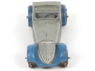 Lot 396 - DINKY TOYS (FRANCE) (1)